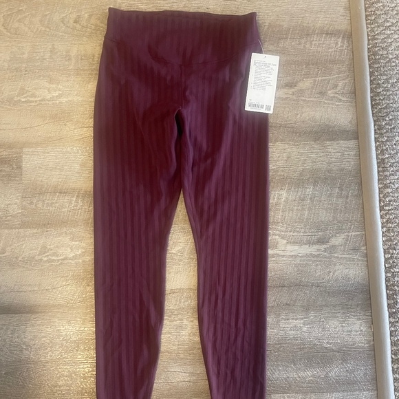 New lululemon leggings. wunder under tight. Size 10. Garnet - Picture 1 of 8